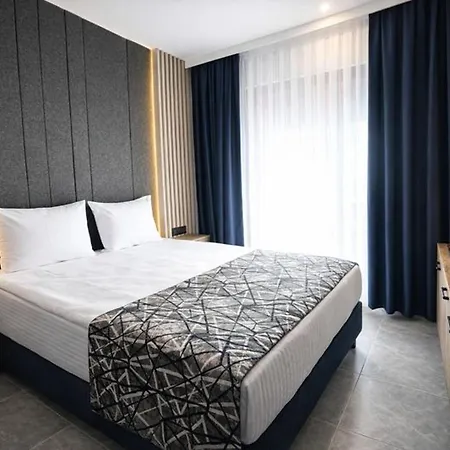 Hotel Nas Corner