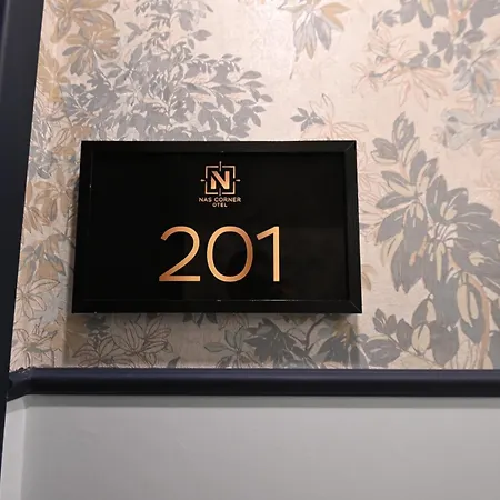 Nas Corner Hotel *