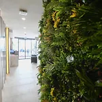 Ξενοδοχείο Nas Corner *